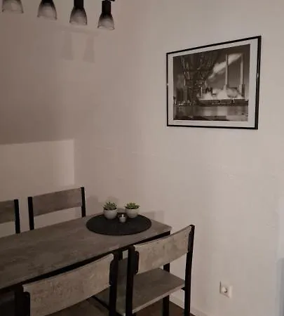 Apartmán Modernes 2 City-apartment In - Nahe Autostadt, Parkplatz & Wlan, Citystay Gti Wolfsburg